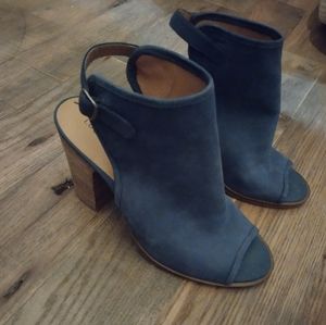 Lucky Brand Shoes size 8.5 blue